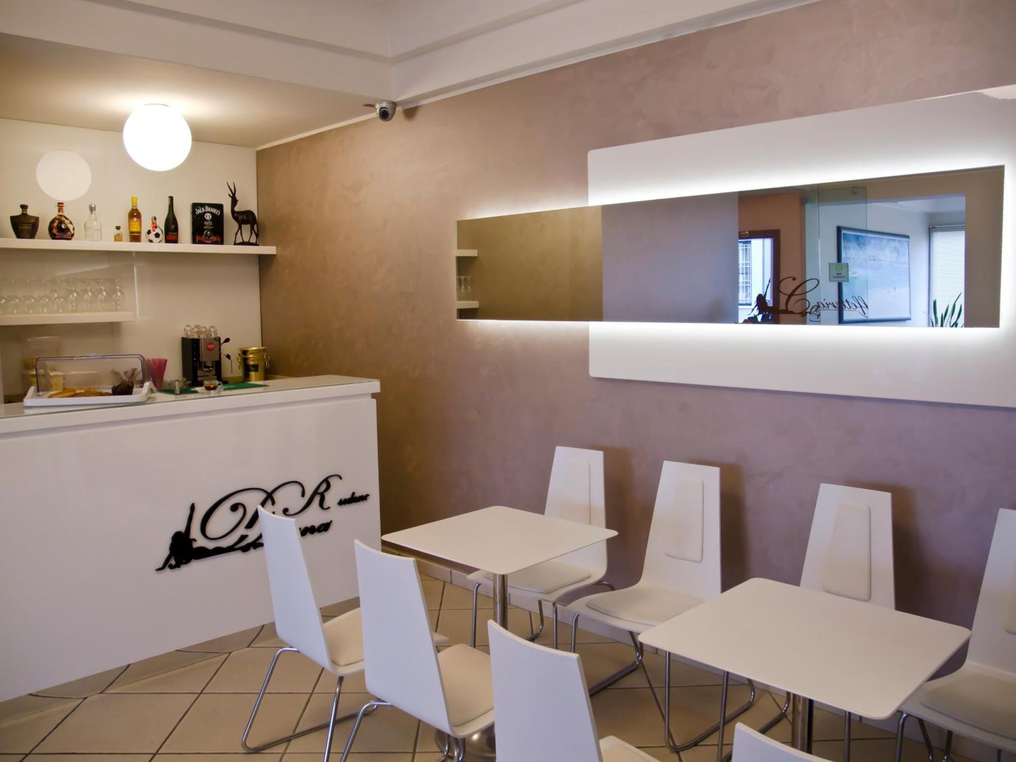 Residence Divina Rimini Extérieur photo
