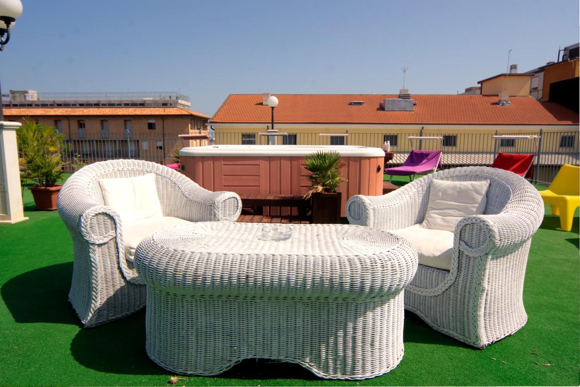 Residence Divina Rimini Extérieur photo