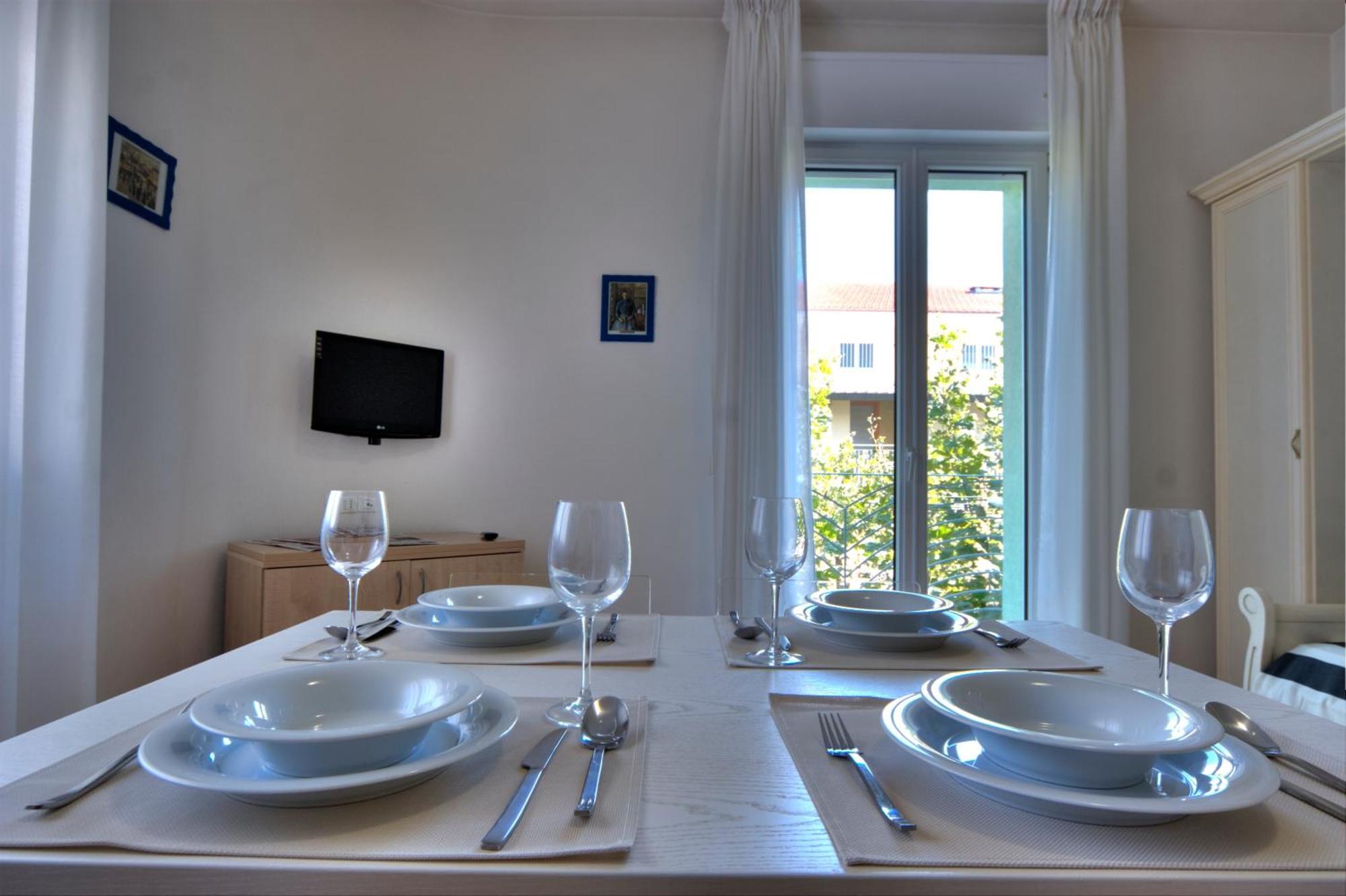 Residence Divina Rimini Extérieur photo