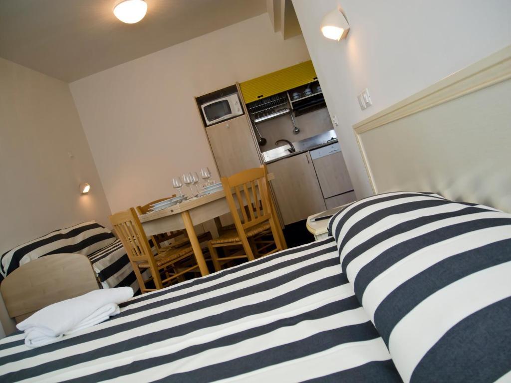 Residence Divina Rimini Chambre photo
