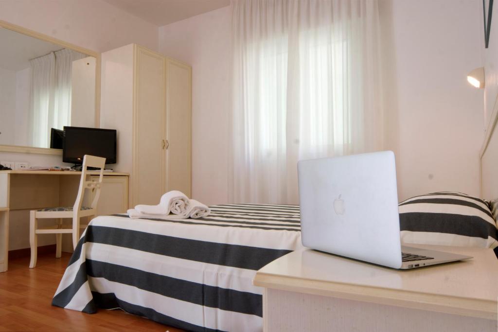 Residence Divina Rimini Chambre photo