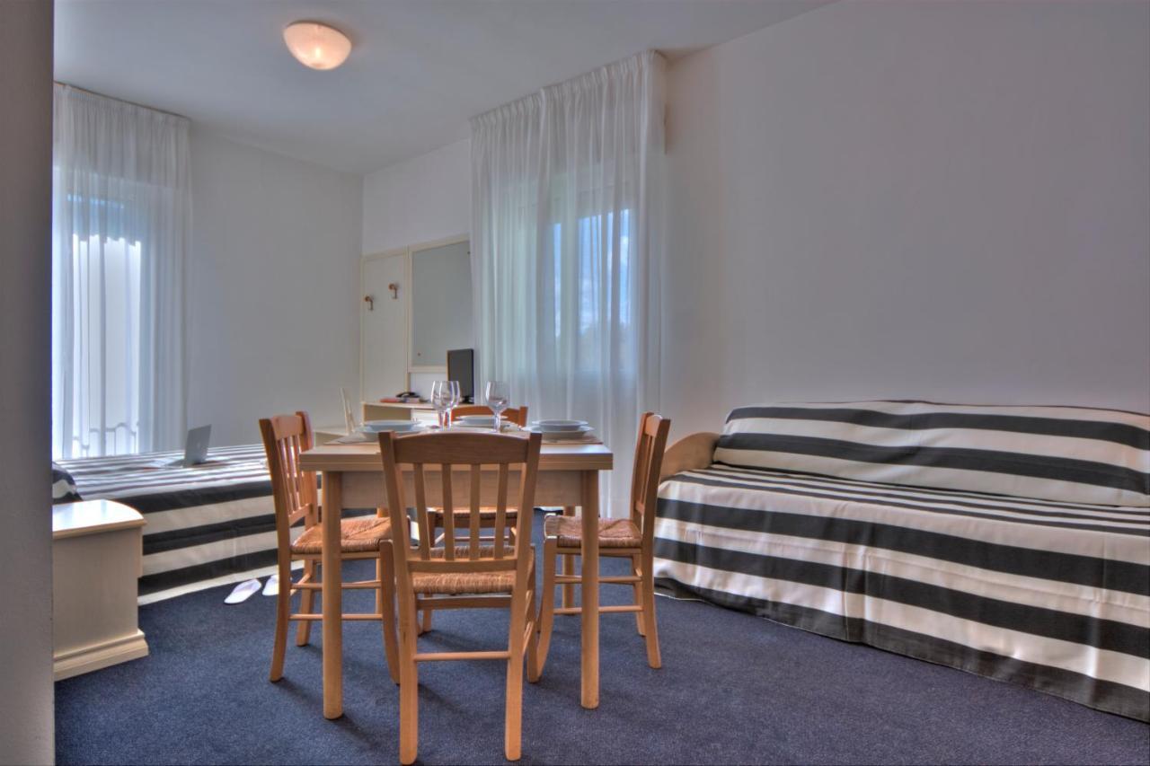 Residence Divina Rimini Chambre photo
