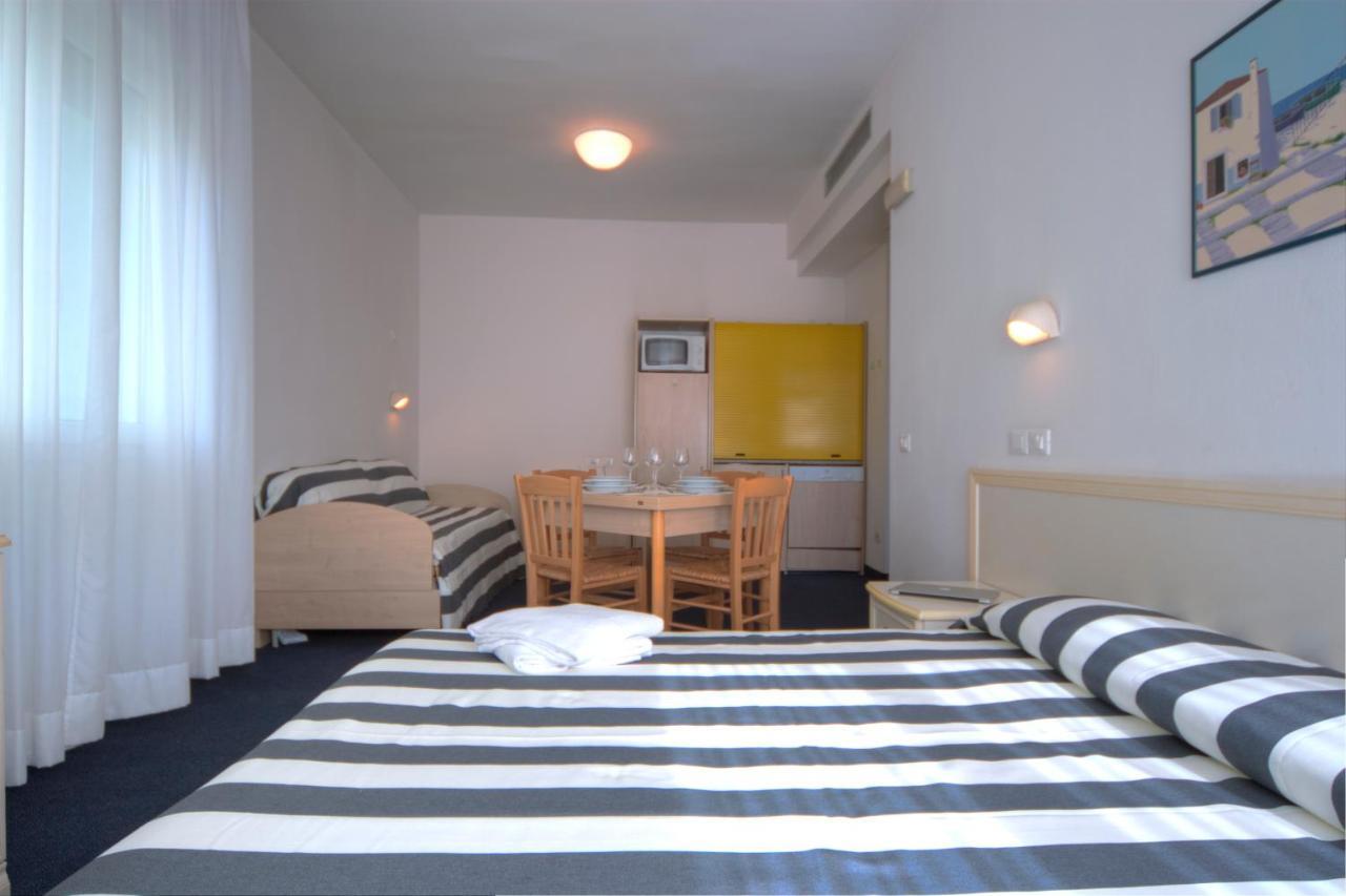 Residence Divina Rimini Chambre photo